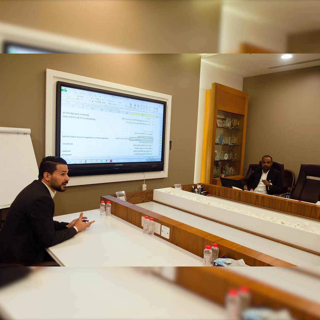 دائرة #بلدية_رأس_الخيمة تعقد الاجتماع الأول لفريق إدارة المخاطر لمناقشة خطة عمل الفريق ومسودة إستراتيجية إدارة المخاطر#RAK_Municipality holds first meeting of Risk Management Team to discuss work plan and strategy draft ????? #?????_???_?????? ???? ???????? ????? ????? ????? ??????? ??????? ??? ??? ?????? ?????? ?????????? ????? ???????#RAK_Municipality holds first meeting of Risk Management Team to discuss work plan and strategy draft