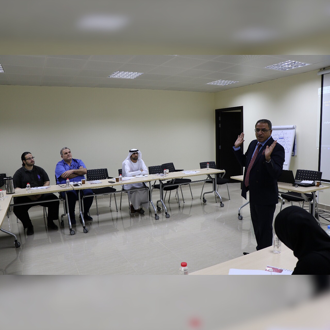 دورة تدريبية بعنوان دبلوم الابتكار الإعلامي لموظفي مكتب الاتصال المؤسسي - #بلدية_رأس_الخيمة
Corporate Communication Office attends Diploma in Media Innovation training course - #RAK_Municipality ???? ??????? ?????? ????? ???????? ???????? ?????? ???? ??????? ??????? - #?????_???_??????
Corporate Communication Office attends Diploma in Media Innovation training course - #RAK_Municipality