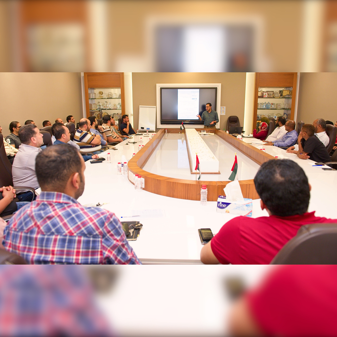 #بلدية_رأس_الخيمة تنظم ورشة لشرح أهم القوانين المستحدثة للبناء التي تم اعتمادها في اللائحة الجديدة وآلية تطبيقها
⁦#RAK_Municipality⁩ organizes a workshop to explain the most important building permits adopted in the new regulation, its mechanism and implementations #?????_???_?????? ???? ???? ???? ??? ???????? ????????? ?????? ???? ?? ???????? ?? ??????? ??????? ????? ???????
?#RAK_Municipality? organizes a workshop to explain the most important building permits adopted in the new regulation, its mechanism and implementations