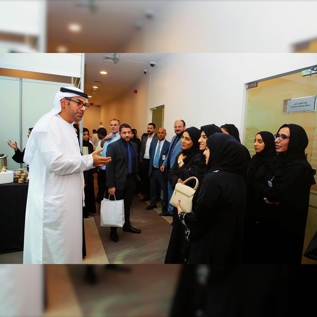 بدعم من سعادة منذر محمد بن شكر مدير عام دائرة #بلدية_رأس_الخيمة نظم قسم الموارد البشرية (بازار الموظف المنتج) لتقديم جميع أوجهّ الدعم لجميع الموظفين المنتجين، والحرص على تقديم الحوافز التشجيعية لهمUnder the patronage of H.E. Munther Mohammed bin Shekar #RAK_Municipality DG, HR Section organized (Productive Employee Bazaar) to provide support to all productive employees, and ensure encouraging rewards ???? ?? ????? ???? ???? ?? ??? ???? ??? ????? #?????_???_?????? ??? ??? ??????? ??????? (????? ?????? ??????) ?????? ???? ????? ????? ????? ???????? ????????? ?????? ??? ????? ??????? ????????? ???Under the patronage of H.E. Munther Mohammed bin Shekar #RAK_Municipality DG, HR Section organized (Productive Employee Bazaar) to provide support to all productive employees, and ensure encouraging rewards