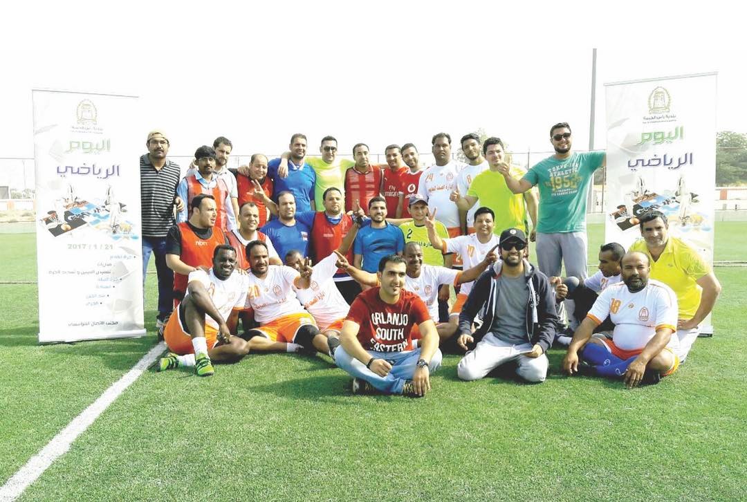 نظم مكتب الاتصال المؤسسي بدائرة #بلدية_رأس_الخيمة اليوم الرياضي لموظفي دائرة البلدية ضمن إطار تعزيز العلاقات بين موظفي الدائرة وخلق فرص التعارف فيما بينهم ، وتوفير بيئة محفزة للموظفين، وإتاحة المجال أمامهم لقضاء أوقات اجتماعية مرحة، بعيداً عن بيئة العمل الرسمية ، وقد تركت الأنشطة الرياضية المختلفة أثراً طيباً في نفوس الموظفين الذين شاركوا بالفعالية. ??? ???? ??????? ??????? ?????? #?????_???_?????? ????? ??????? ?????? ????? ??????? ??? ???? ????? ???????? ??? ????? ??????? ???? ??? ??????? ???? ????? ? ?????? ???? ????? ????????? ?????? ?????? ?????? ????? ????? ???????? ????? ?????? ?? ???? ????? ??????? ? ??? ???? ??????? ???????? ???????? ????? ????? ?? ???? ???????? ????? ?????? ?????????.