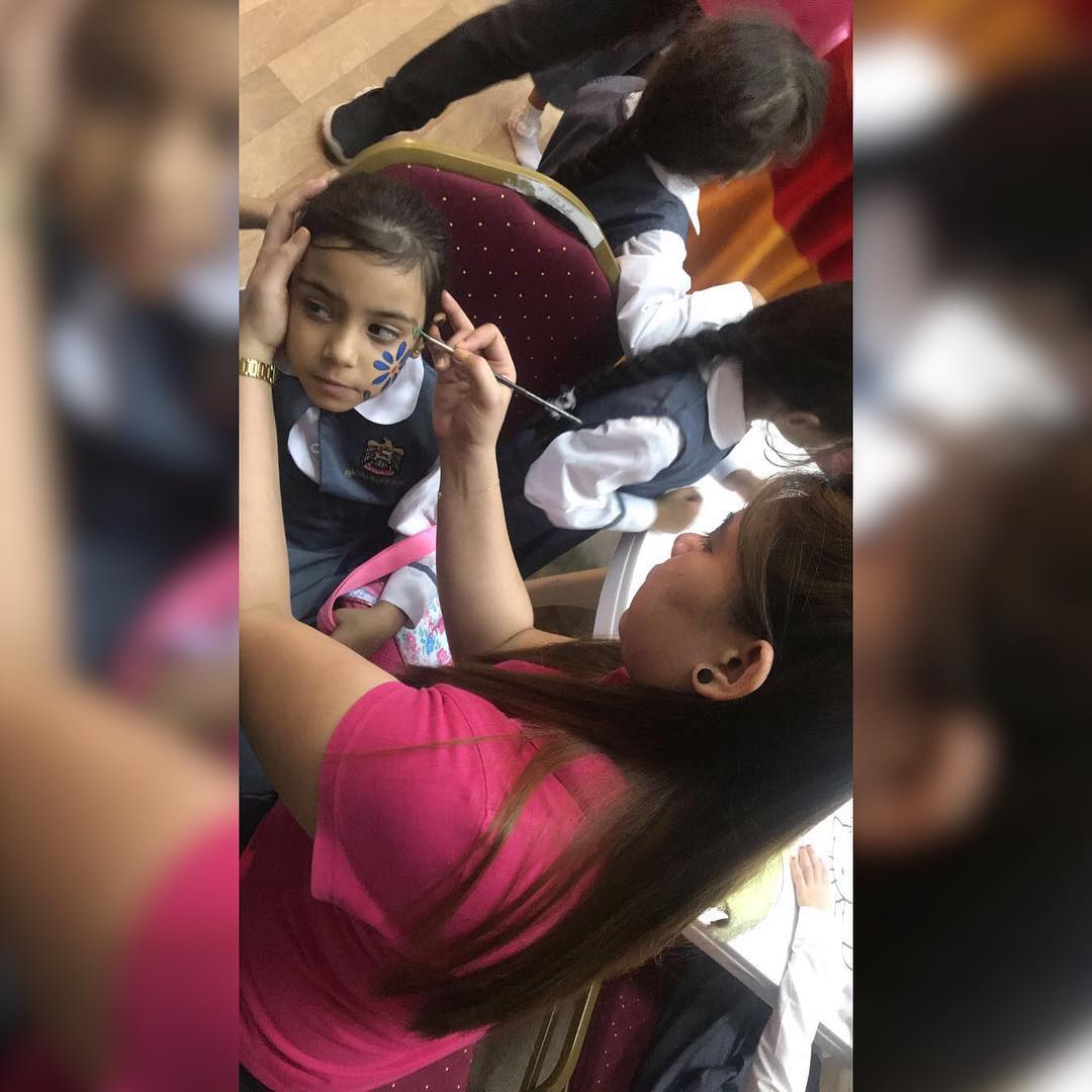 ضمن المبادرات المجتمعية في دائرة #بلدية_رأس_الخيمة قام مدير مركز سعادة المتعاملين مع فريق عمل المركز بزيارة مدرسة الظيت للتعليم الأساسي وذلك ضمن مبادرات المركز لتعزيز التواصل مع المجتمع بمناسبة العام الدراسي الجديدAs part of #RAK_Municipality community initiatives to enhance communications with community the Director of Customers Service Centers along with his team visited Al Dhait Primary School to remark the beginning of New Academic Year ??? ????????? ????????? ?? ????? #?????_???_?????? ??? ???? ???? ????? ?????????? ?? ???? ??? ?????? ?????? ????? ????? ??????? ??????? ???? ??? ??????? ?????? ?????? ??????? ?? ??????? ??????? ????? ??????? ??????As part of #RAK_Municipality community initiatives to enhance communications with community the Director of Customers Service Centers along with his team visited Al Dhait Primary School to remark the beginning of New Academic Year