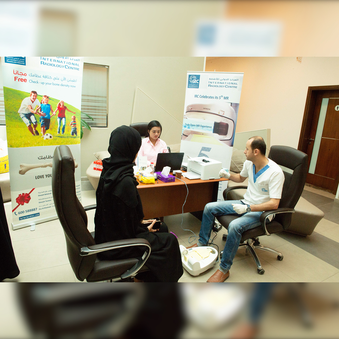 فريق السعادة والايجابية بدائرة #بلدية_رأس_الخيمة يقيم فعالية " عافيتي بخير " بالتعاون مع المركز الدولي للأشعة للكشف عن حالات هشاشة العظام
⁦#RAK_Municipality⁩ Happiness & Positivity Team holds “My Health is Fine” event in cooperation with IRC to detect Osteoporosis ???? ??????? ?????????? ?????? #?????_???_?????? ???? ?????? " ?????? ???? " ???????? ?? ?????? ?????? ?????? ????? ?? ????? ????? ??????
?#RAK_Municipality? Happiness & Positivity Team holds ?My Health is Fine? event in cooperation with IRC to detect Osteoporosis