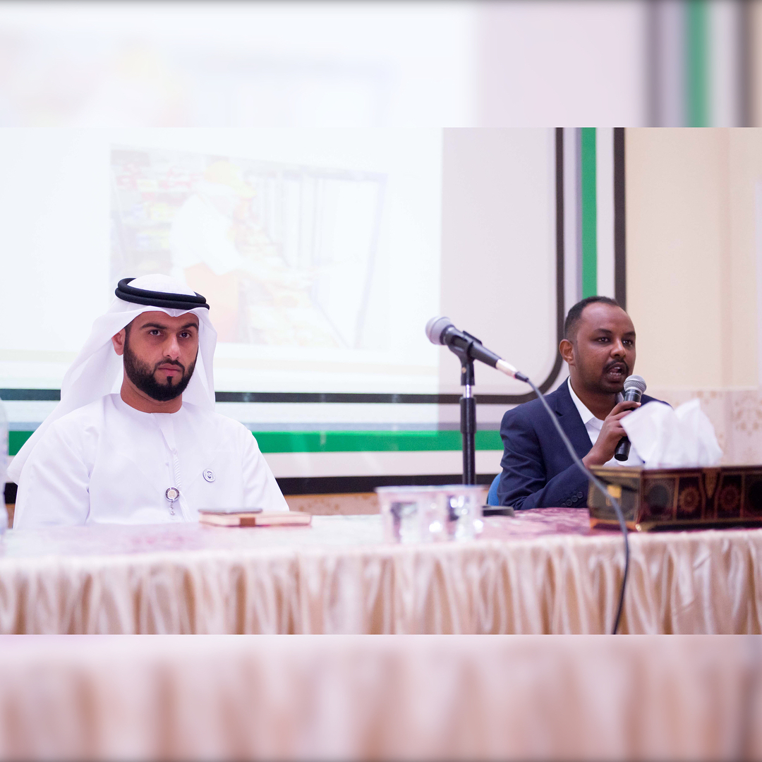 إدارة الصحة العامة في #بلدية_رأس_الخيمة⁩ تقيم محاضرة توعوية بجمعية المعلمين لمشرفي مقاصف المدارس ورياض الأطفال
⁦#RAK_Municipality⁩ Public Health Administration holds lecture at Teachers Society for schools and kindergartens canteens supervisors ????? ????? ?????? ?? #?????_???_??????? ???? ?????? ?????? ?????? ???????? ?????? ????? ??????? ????? ???????
?#RAK_Municipality? Public Health Administration holds lecture at Teachers Society for schools and kindergartens canteens supervisors